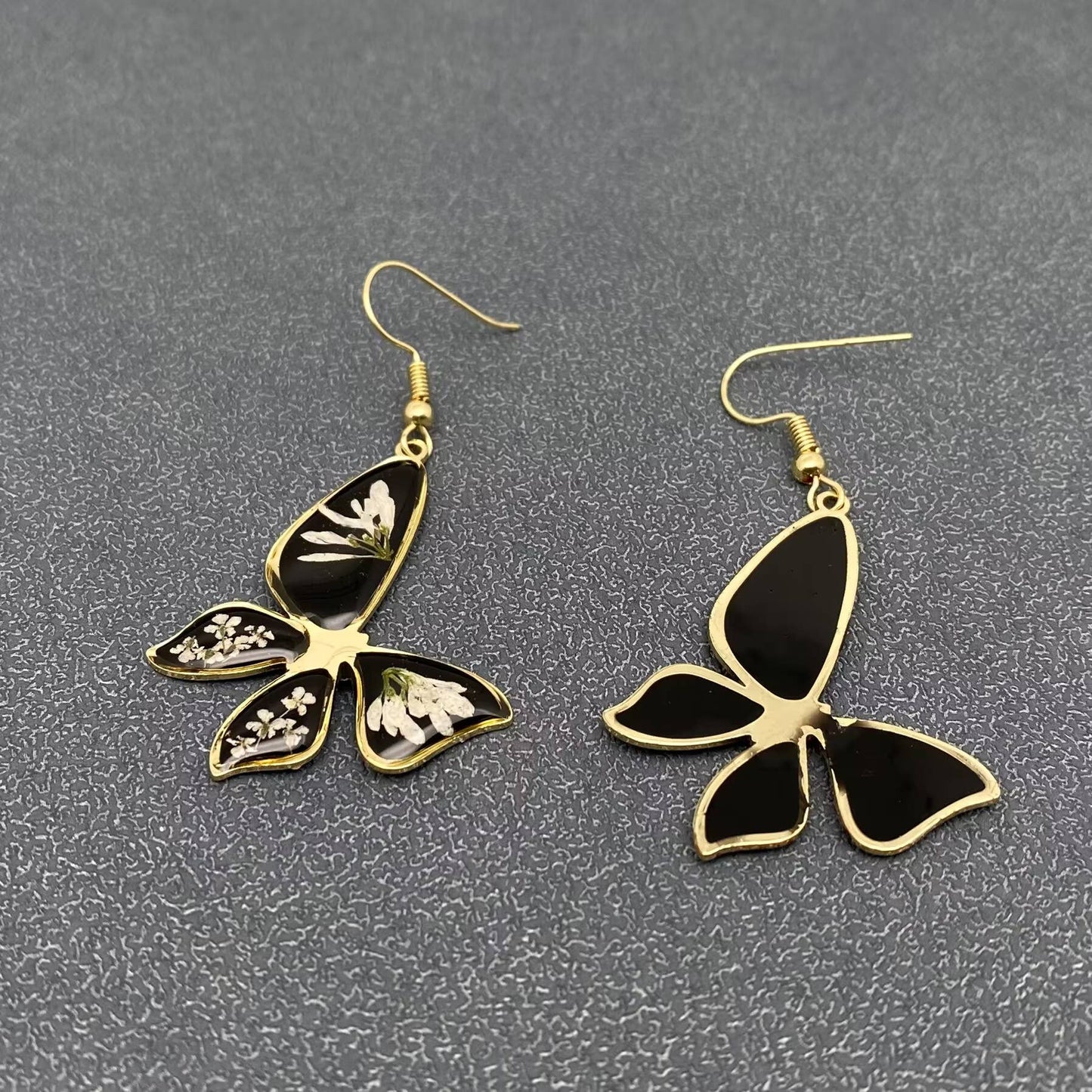 PDF - Genuine White Dried Flowers Black Butterfly Earrings