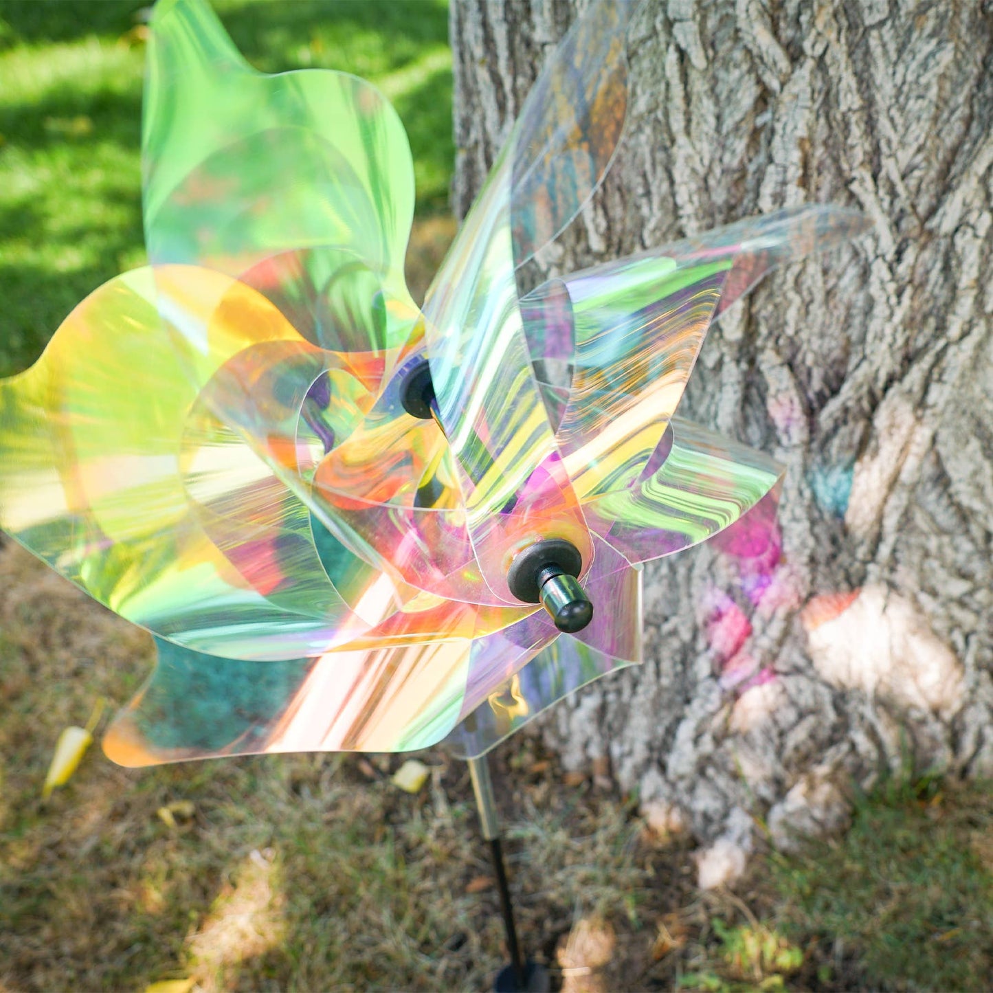 18" Iridescent Pinwheel Spinner