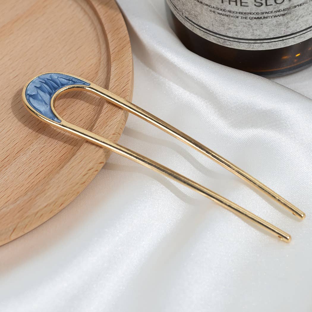U-Shaped Hairpin