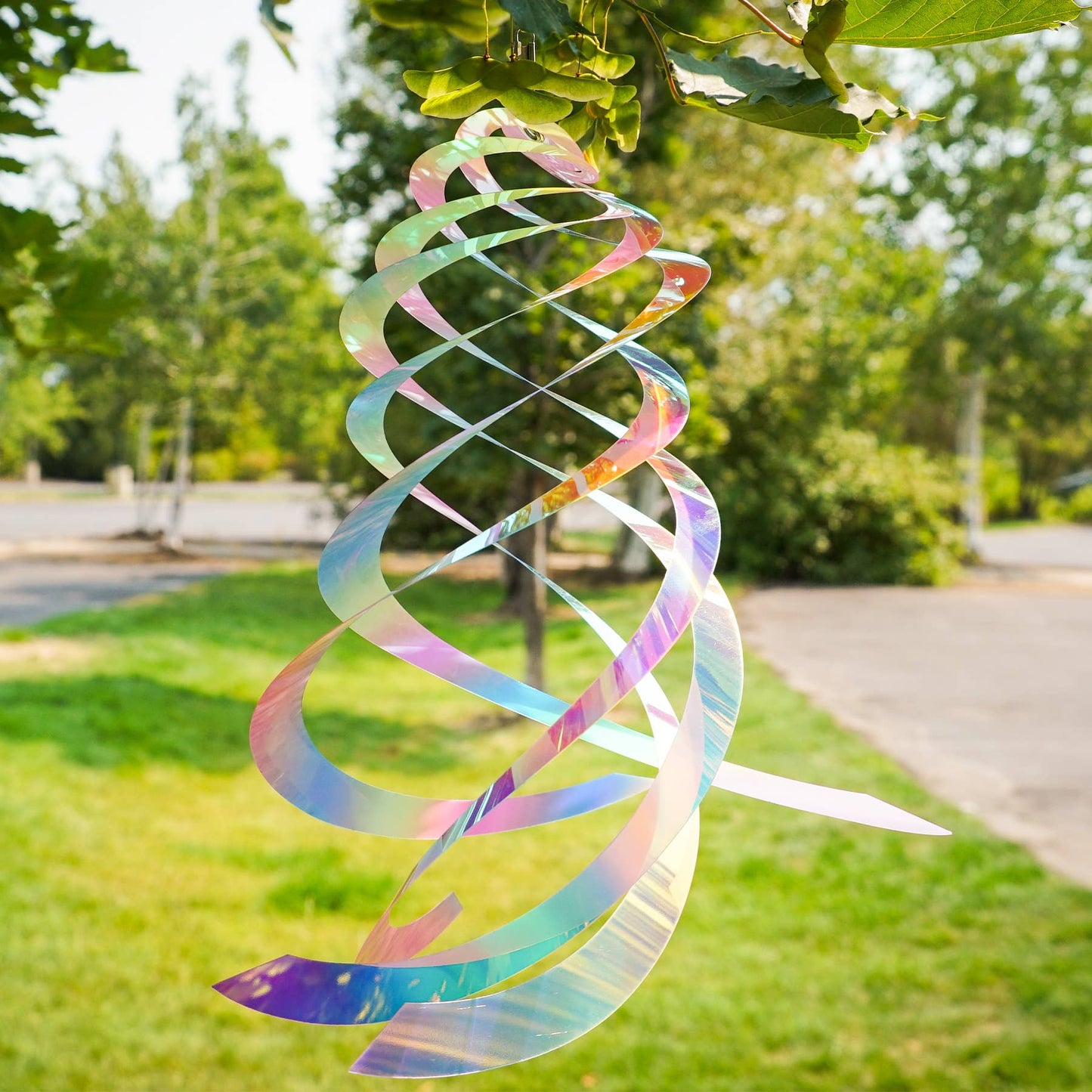 Striped Iridescent Crystal Spinner