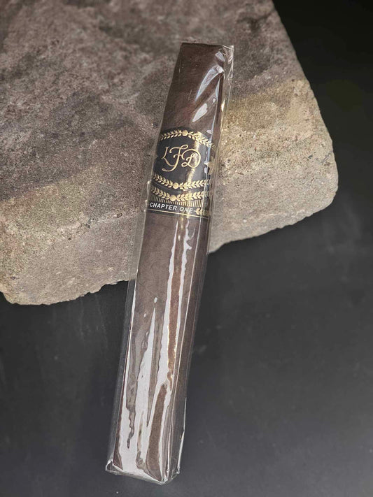 La Flor Dominicana Chapter 1 Chisel