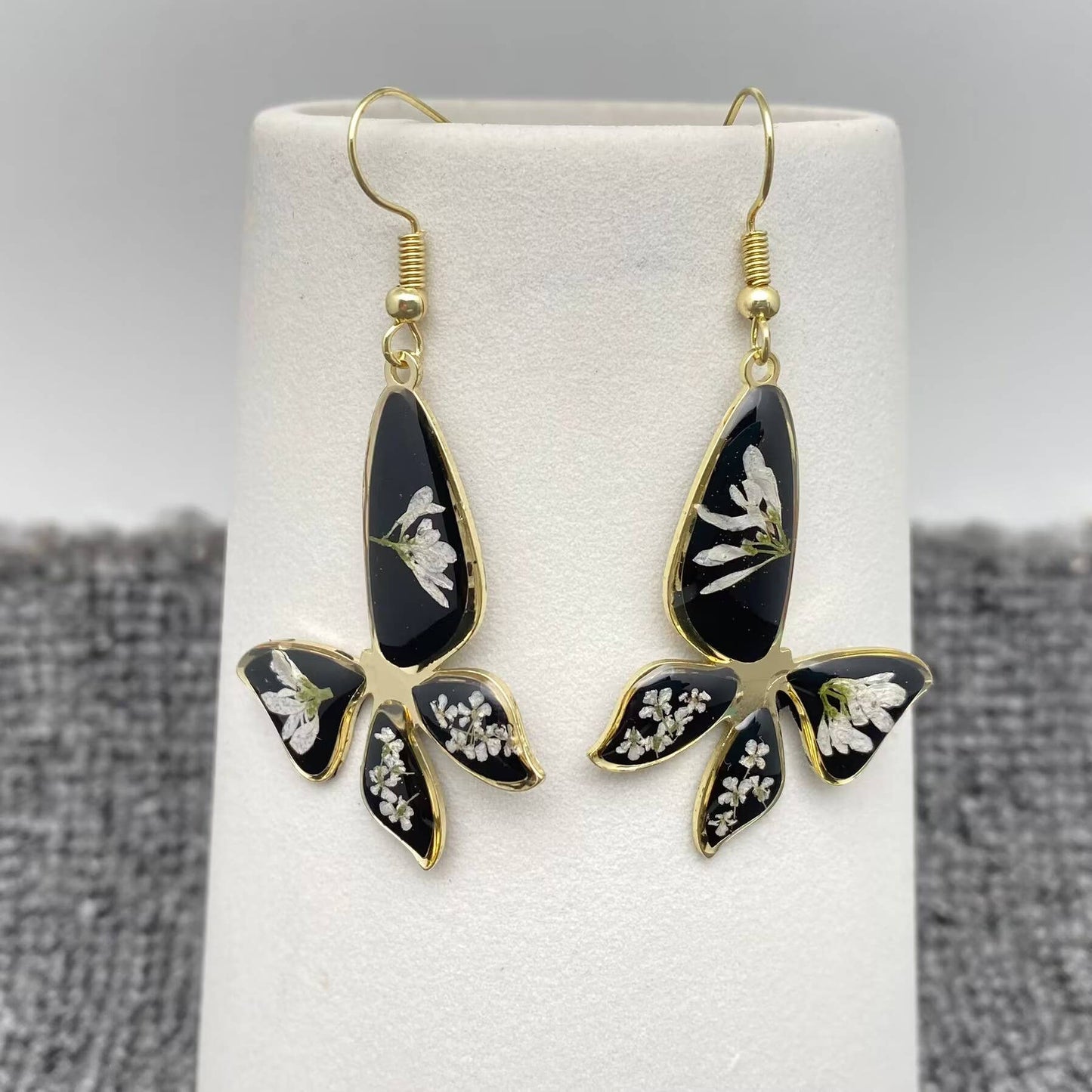 PDF - Genuine White Dried Flowers Black Butterfly Earrings