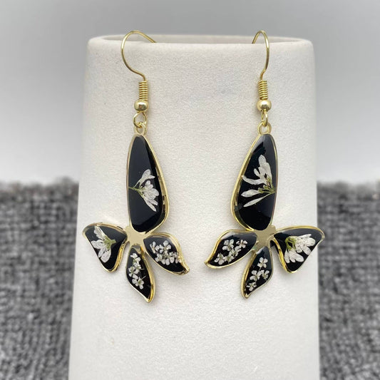 Dried Flowers Black Butterfly Earrings